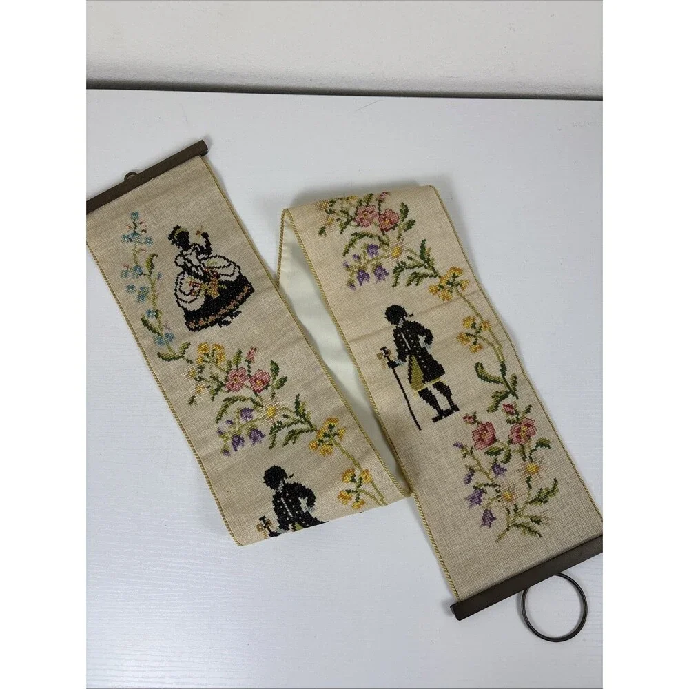 VTG Bell Pull Cross-Stitch Needlepoint Fabric Victorian Colonial Floral Couples